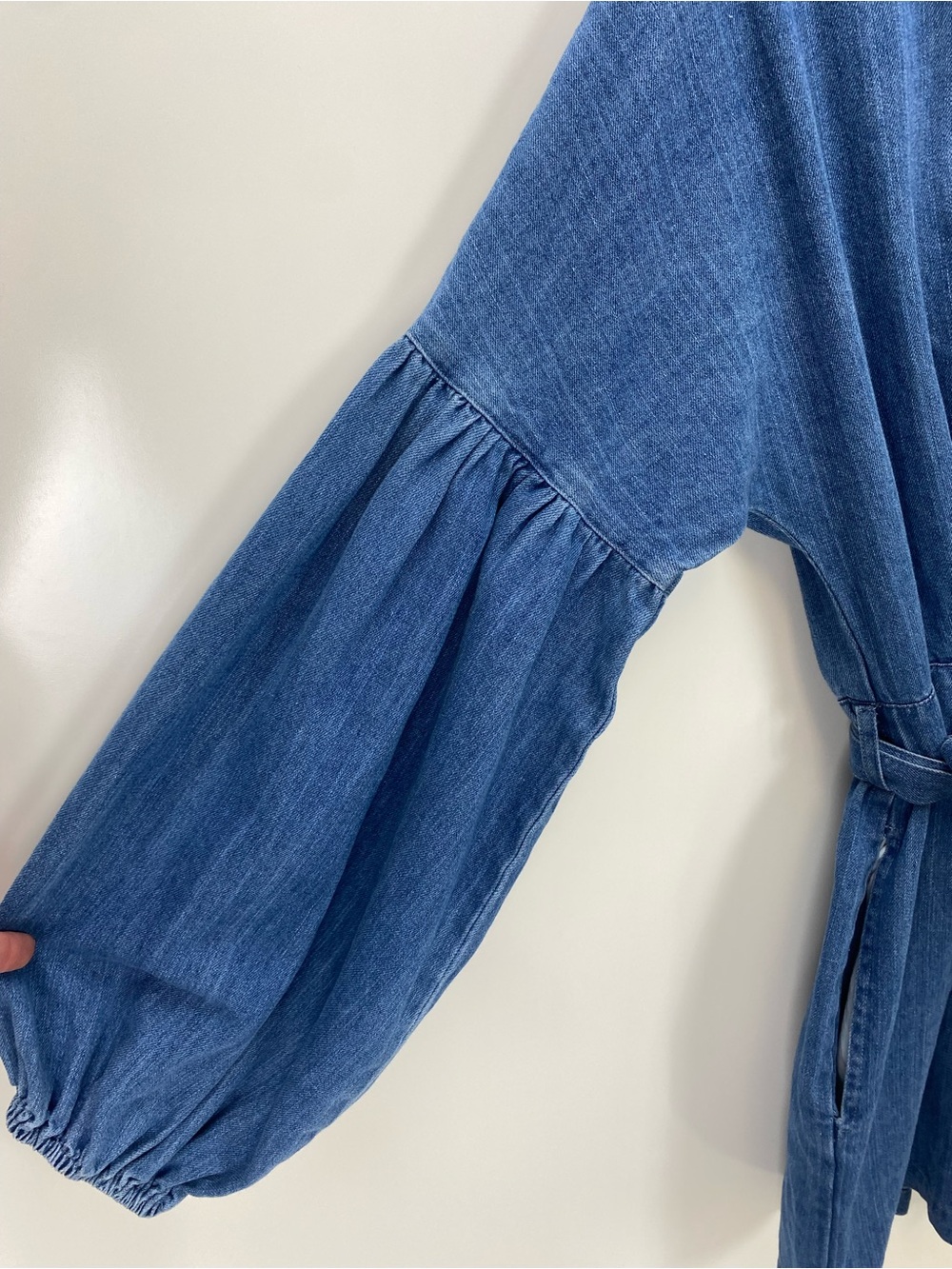 Vici Denim Romper - Picture 2 of 9